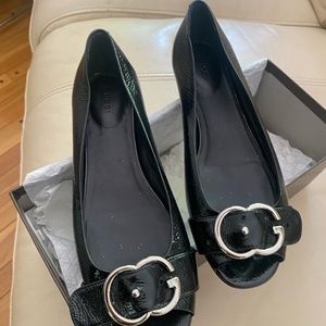 Gucci gucci salandia peep toe flat